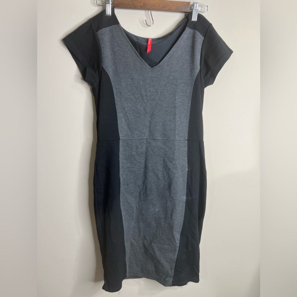 Ruby Ribbon Size Small Black And Gray Shaping Dre… - image 3
